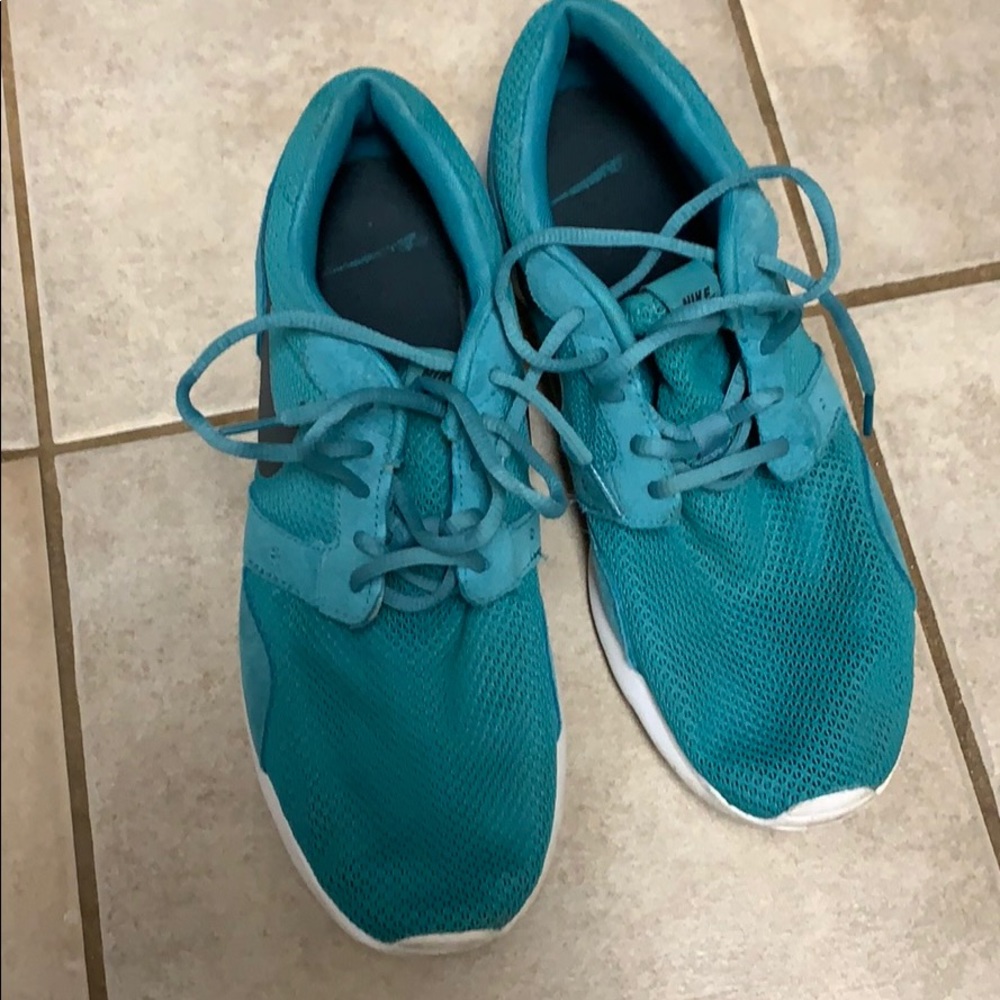 Nike Men’s Running sz 10